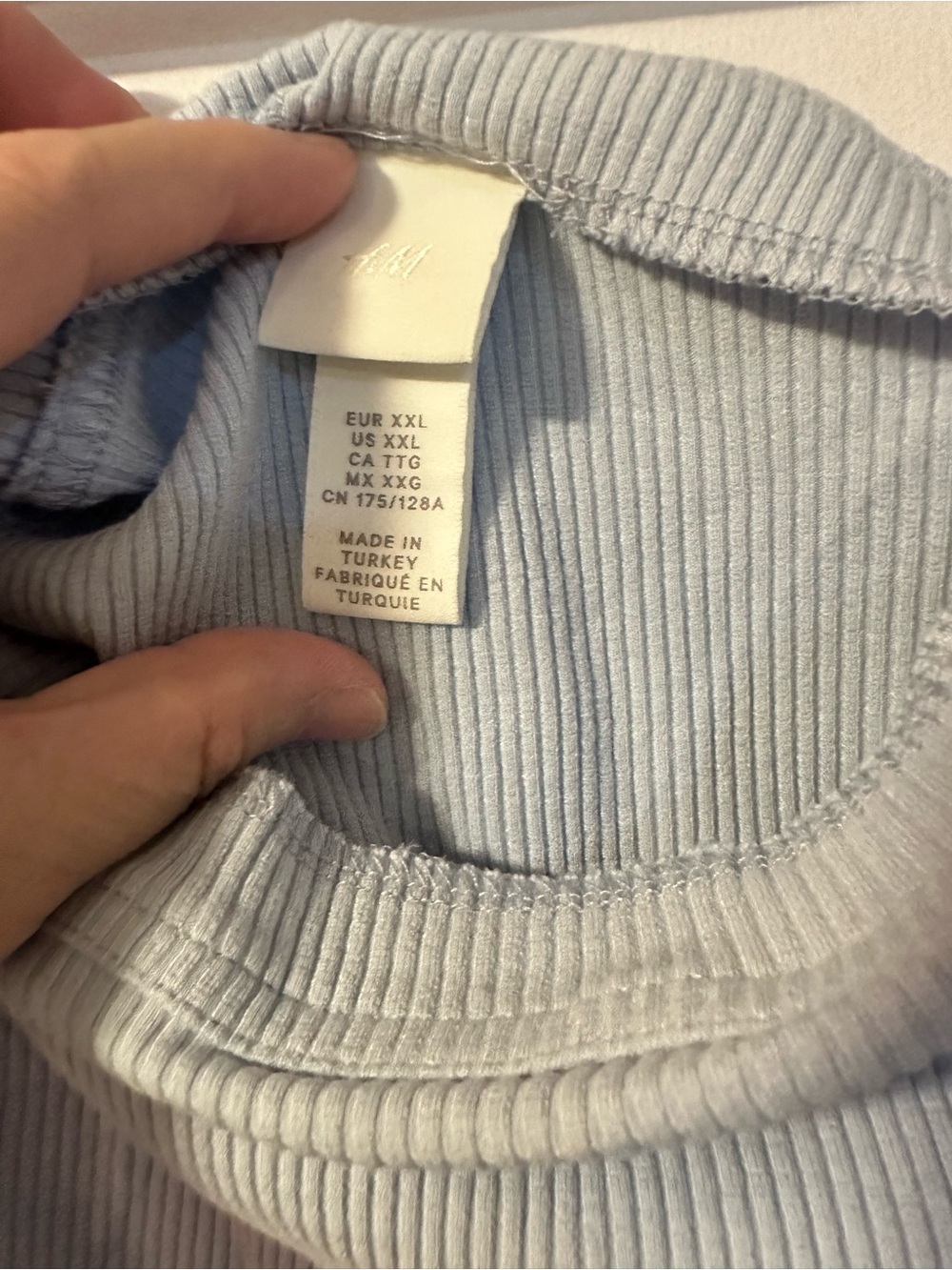H&M Light Blue Ribbed Off-Shoulder Crop Top - Picture 2 of 4